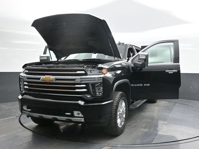 Used 2023 Black Chevrolet High Country image 30