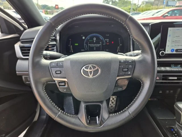 Used 2025 White Toyota SE image 28