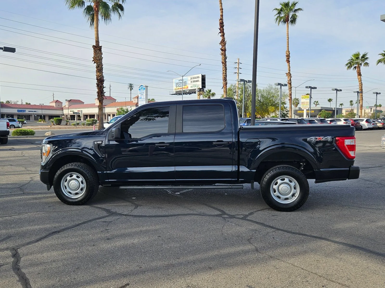 Used 2022 Antimatter Blue Metallic Ford XL image 9