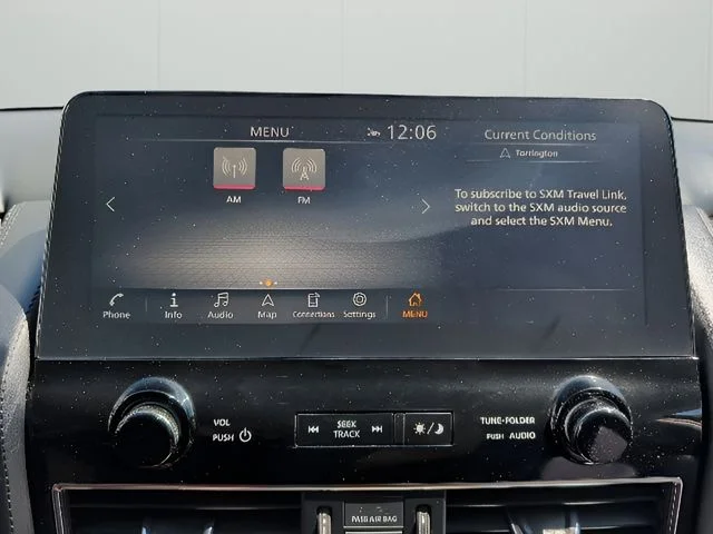 Used 2021 Black Nissan SL image 22