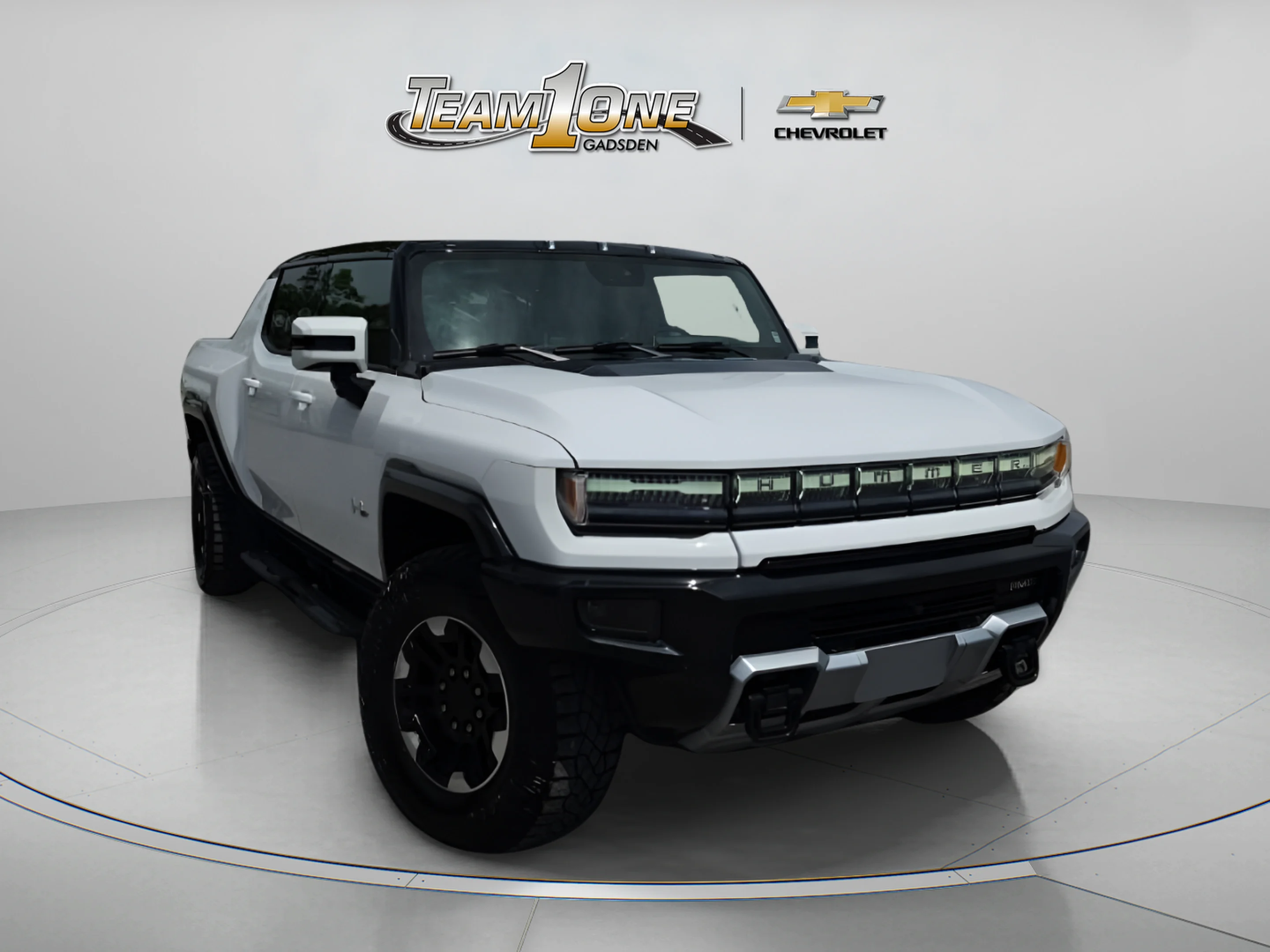 Used 2024 Interstellar White GMC 2X image 1