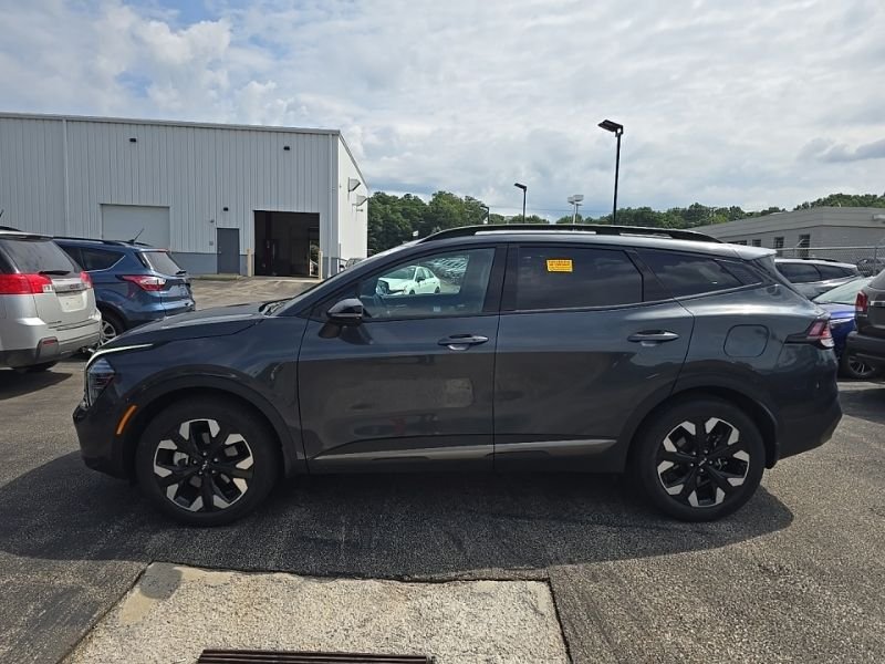 Used 2024 Gray Kia X-Line image 4