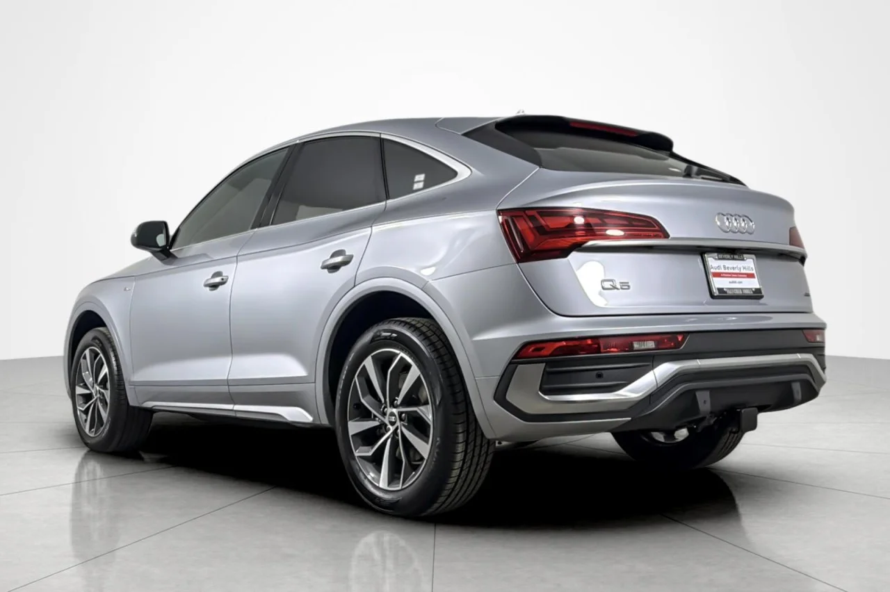 Used 2023 FLORETT SILVER MET Audi S line Premium Plus image 3
