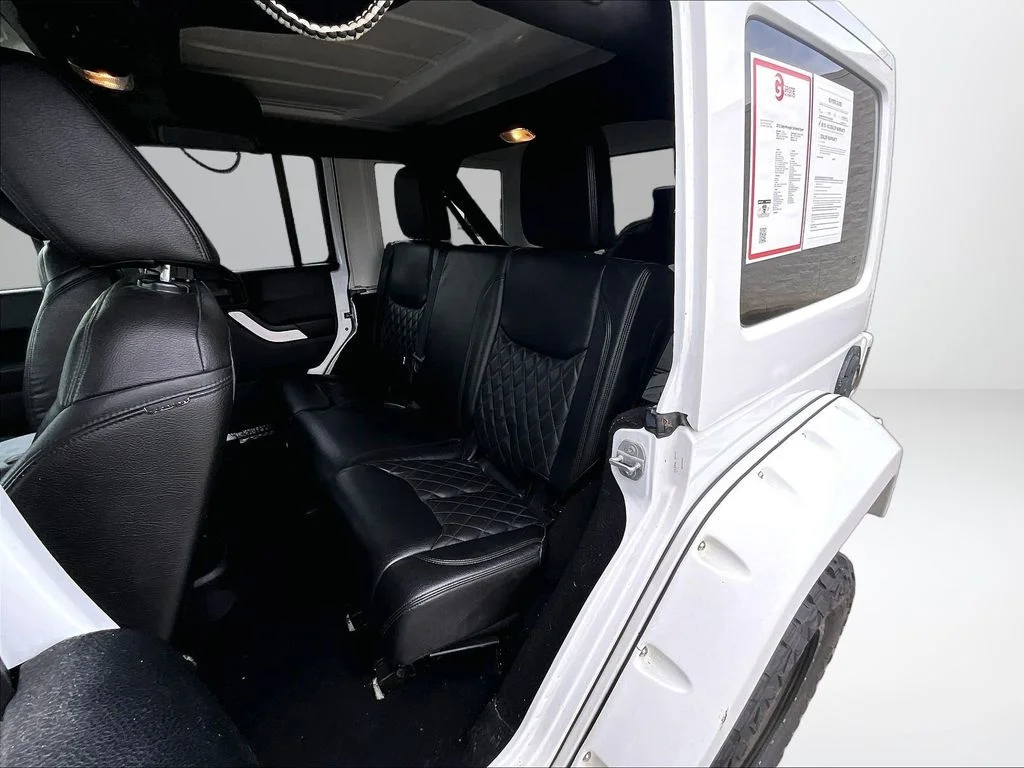 Used 2015 White Jeep Unlimited Sport image 26