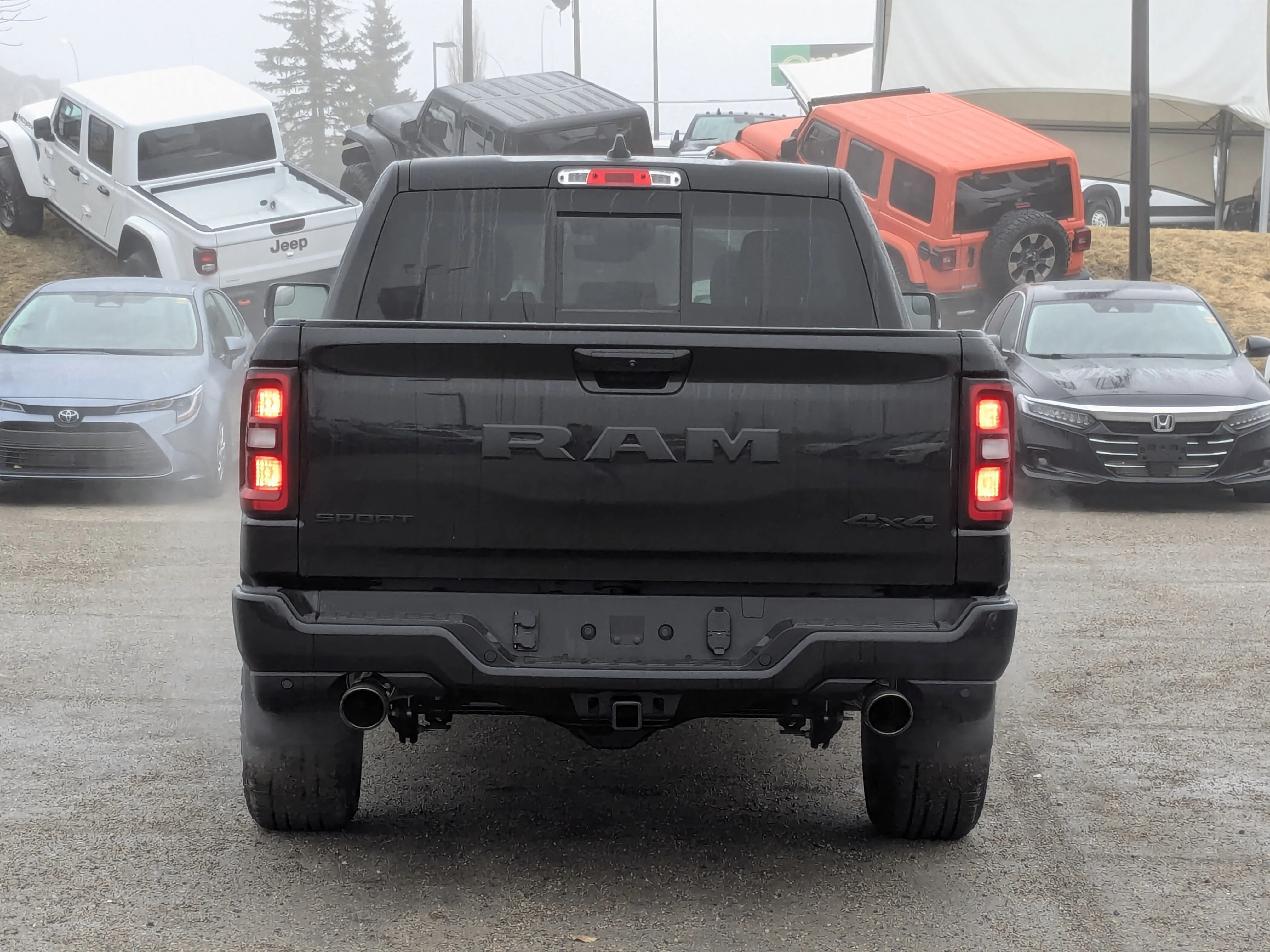 New 2026 Black RAM Sport - - Level 1 Equip Grp - Dual?Pane Panoramic Sunroof - Leather?Faced Bucket Seats - 5.7L image 7