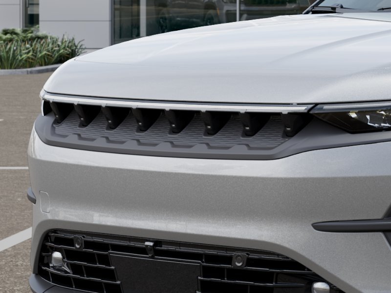 New 2025 Silver Zynith Clear-Coat Exterior Paint Jeep Launch Edition image 21