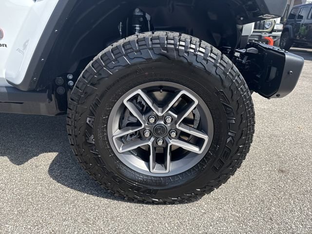 New 2026 White Jeep Mojave X image 13