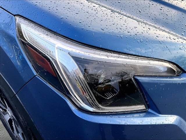Used 2024 Blue Subaru Premium image 31