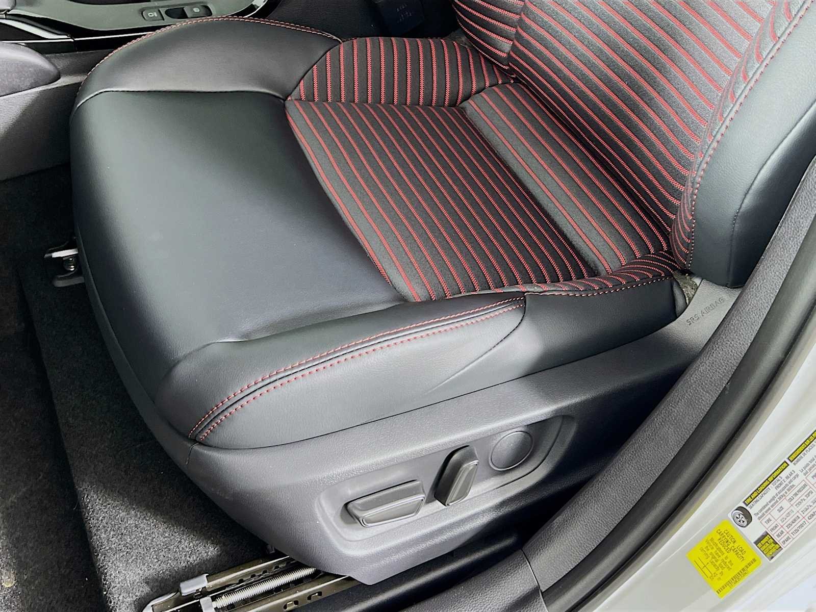 2026 Toyota Corolla — photo 17