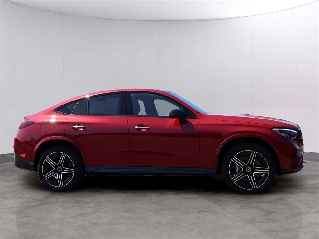 2024 Mercedes Benz GLC 300 Coupe 4MATIC photo 4