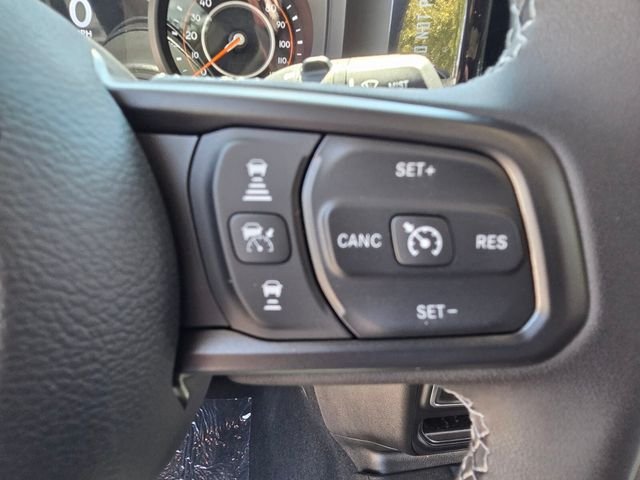 New 2026 Earl Clearcoat Jeep Sport S image 16