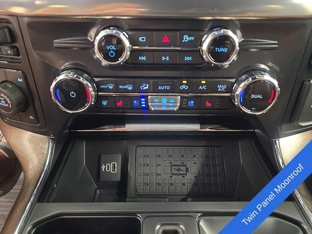 New 2026 Star White Metallic Tri-Coat Ford King Ranch® image 32