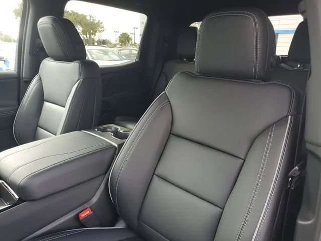 2026 Chevrolet Silverado EV LT - Photo 13