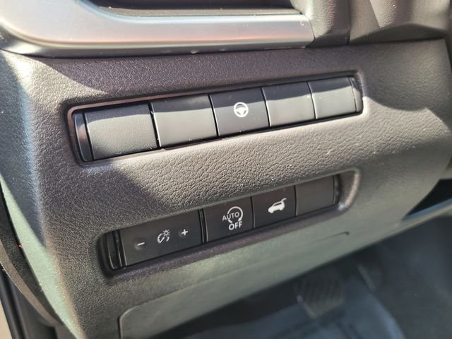 Used 2024 Gray Nissan SV image 19
