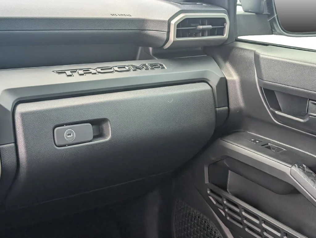 Used 2024 Ice Cap Toyota SR image 19