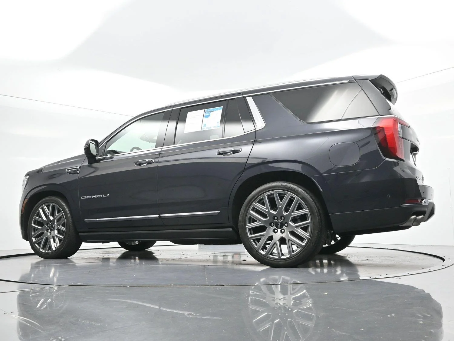 Used 2025 Titanium Rush Metallic GMC Denali Ultimate image 57