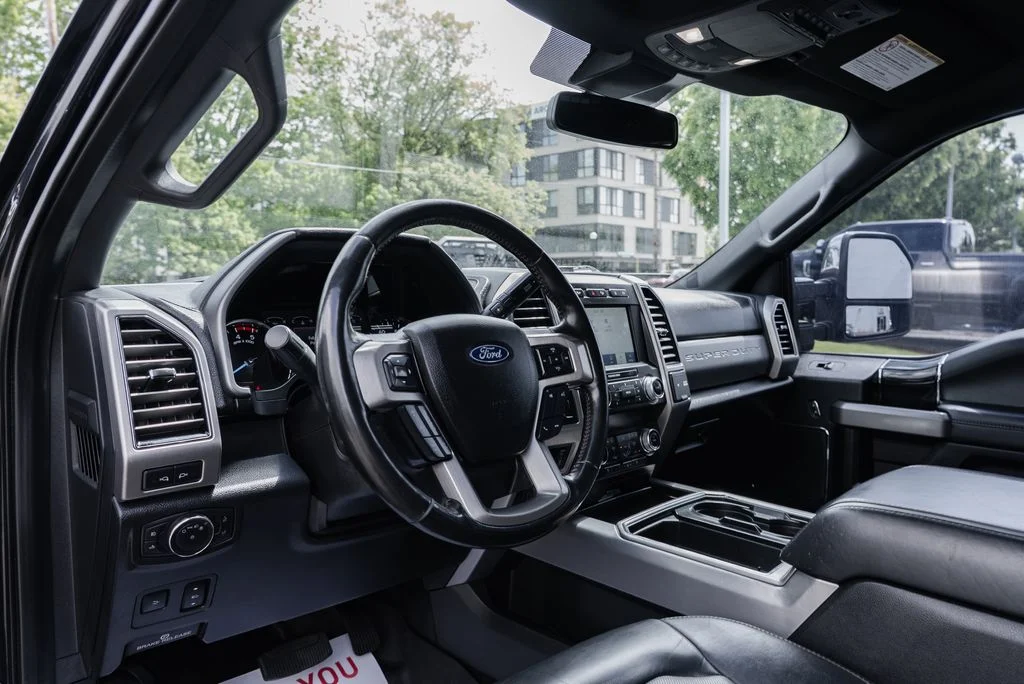 Used 2020 Black Ford Platinum image 22