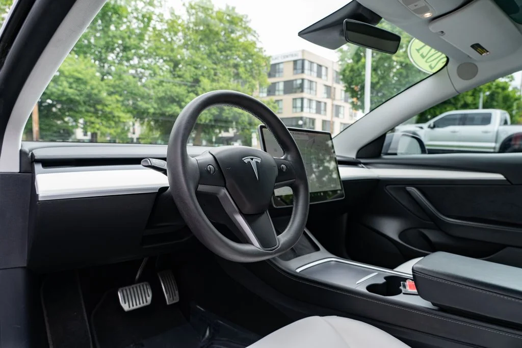 Used 2021 Gray Tesla Long Range image 17