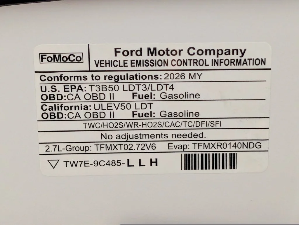 New 2026 Oxford White Ford Badlands® image 25