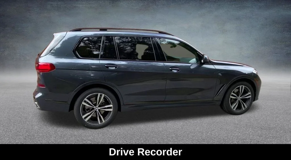 Used 2021 Gray BMW xDrive40i image 29