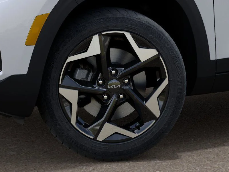 2025 Kia Seltos S - Photo 9