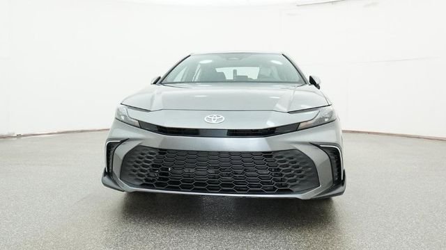 Used 2026  Toyota SE image 19