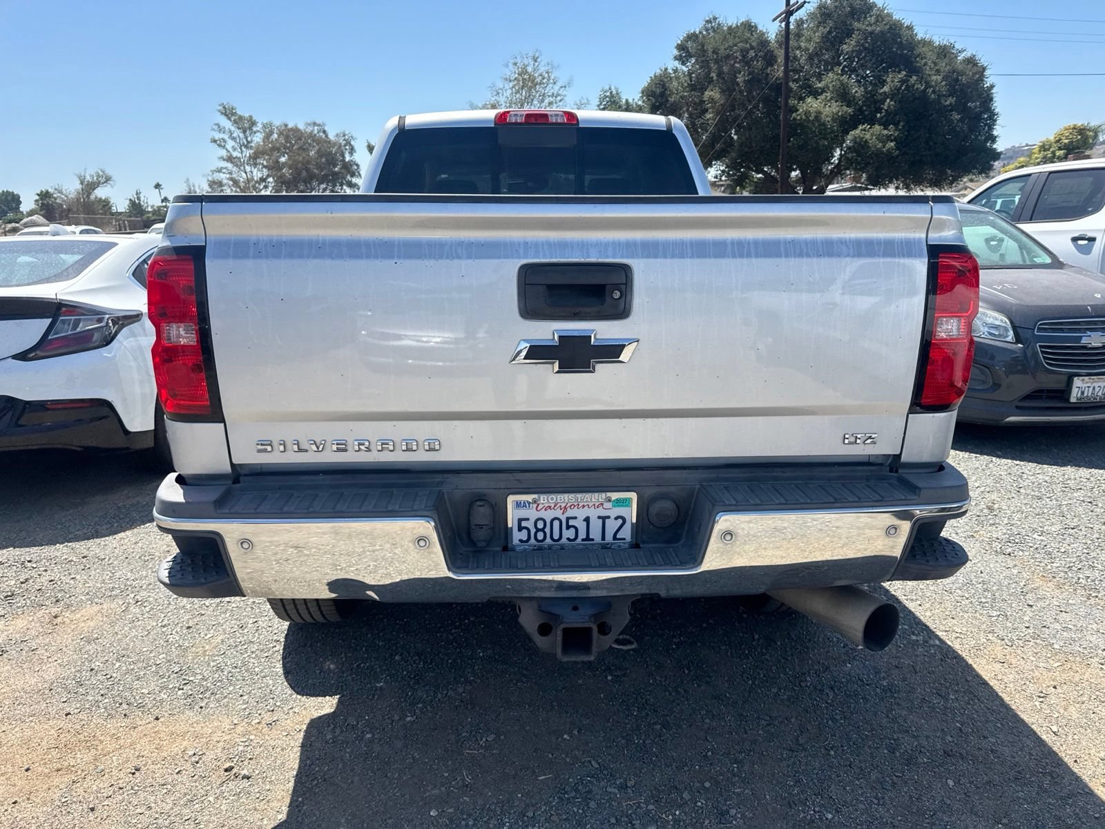 Used 2019 SILVER ICE METALLIC Chevrolet LTZ image 11