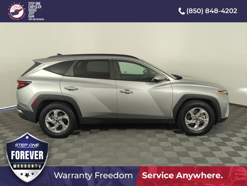 Used 2024 Silver Hyundai SEL image 7