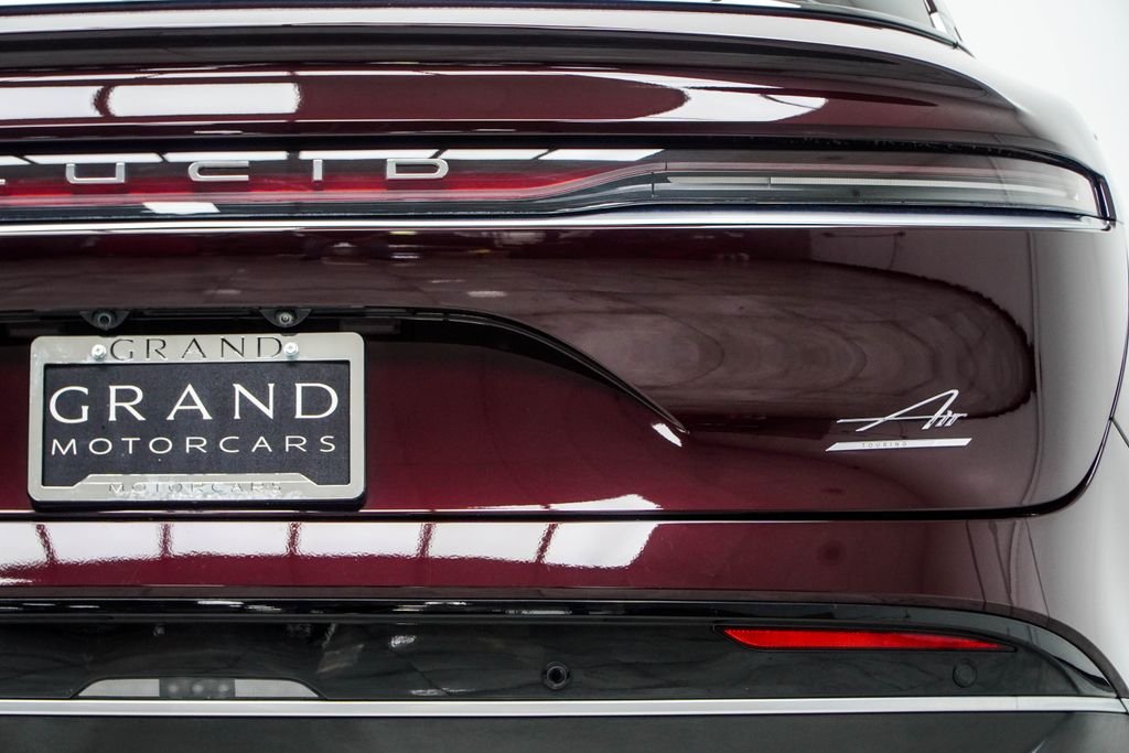 Used 2024 Red Lucid Touring image 16
