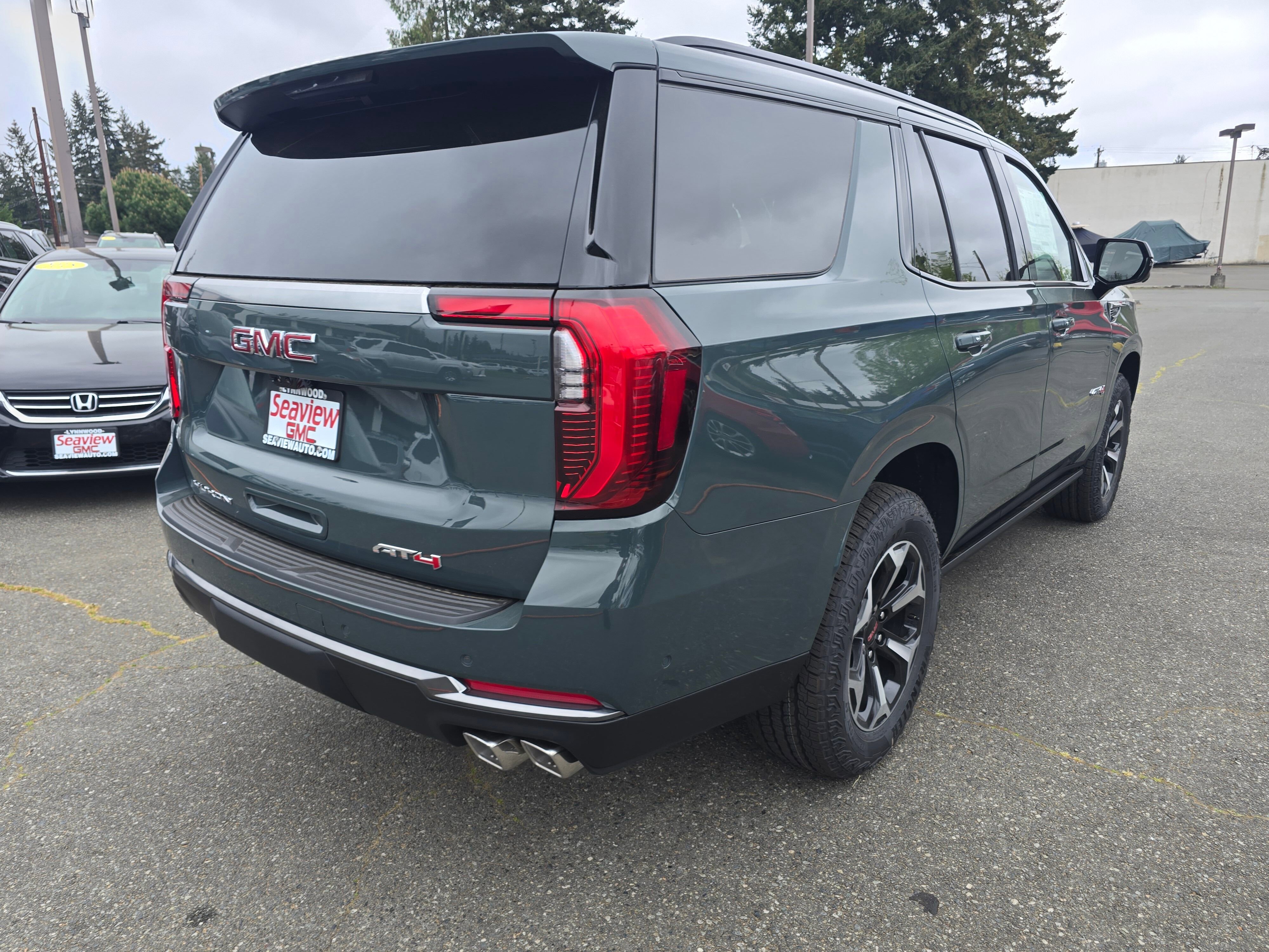 New 2026 Midnight Pine GMC AT4 image 7