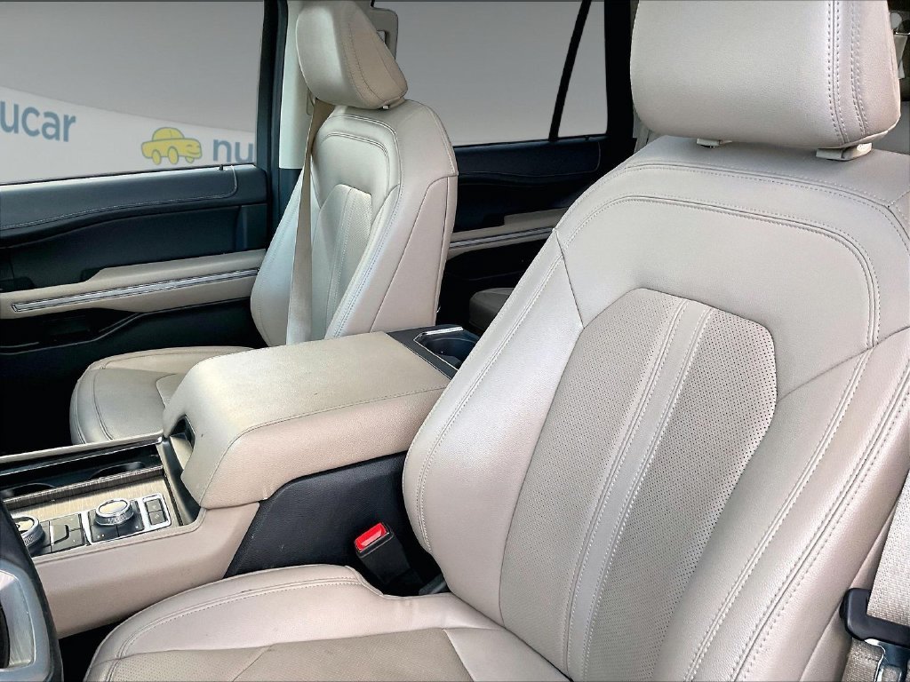 Used 2024 Gray Metallic Ford Limited image 10