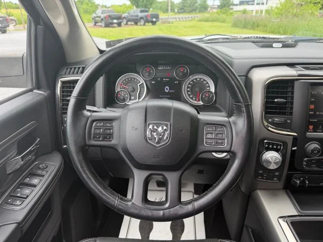 Used 2014 White Ram Sport image 14