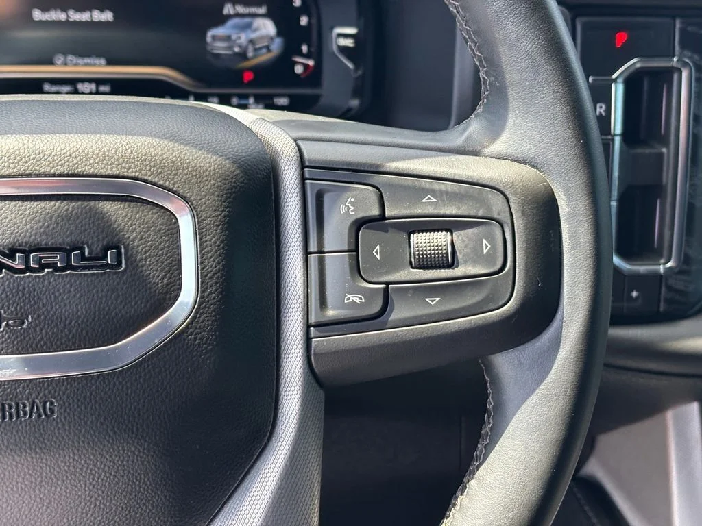 Used 2023 Silver GMC Denali image 16