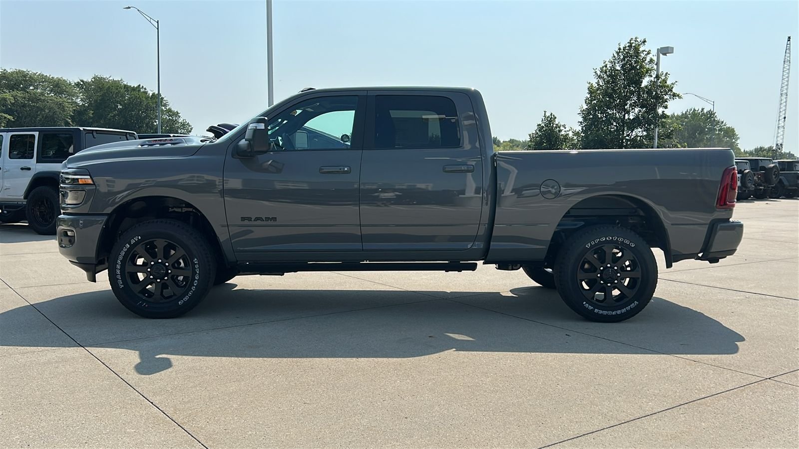 New 2026 Ceramic Gray Clear-Coat Exterior Paint RAM Laramie image 7