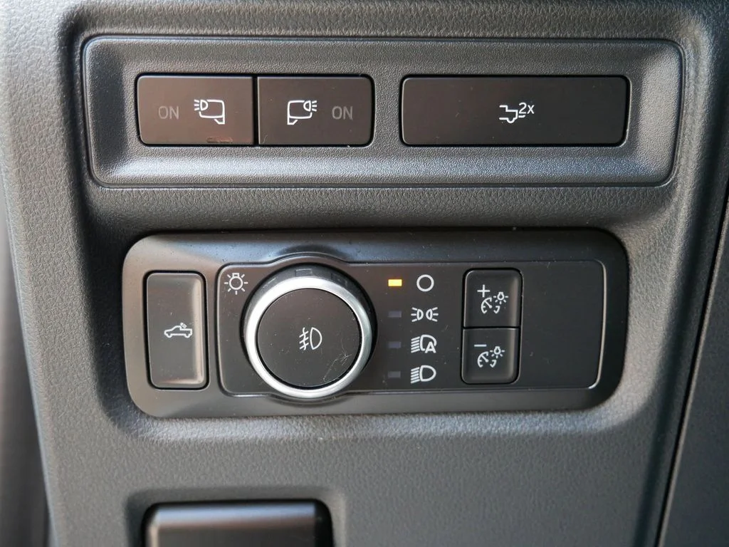 Certified Used 2023 White Ford Lariat image 18