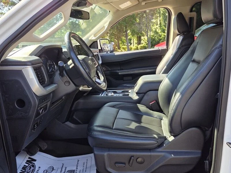 Used 2022 Oxford White Ford XLT image 6