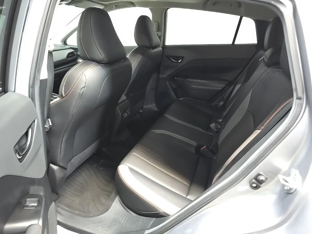 Used 2025 Silver Subaru Limited image 31