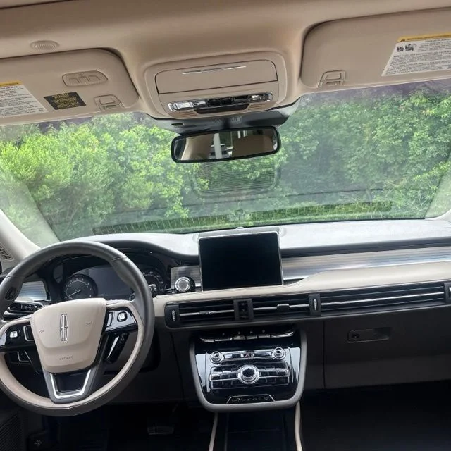 Used 2022 Blue Lincoln Standard image 20