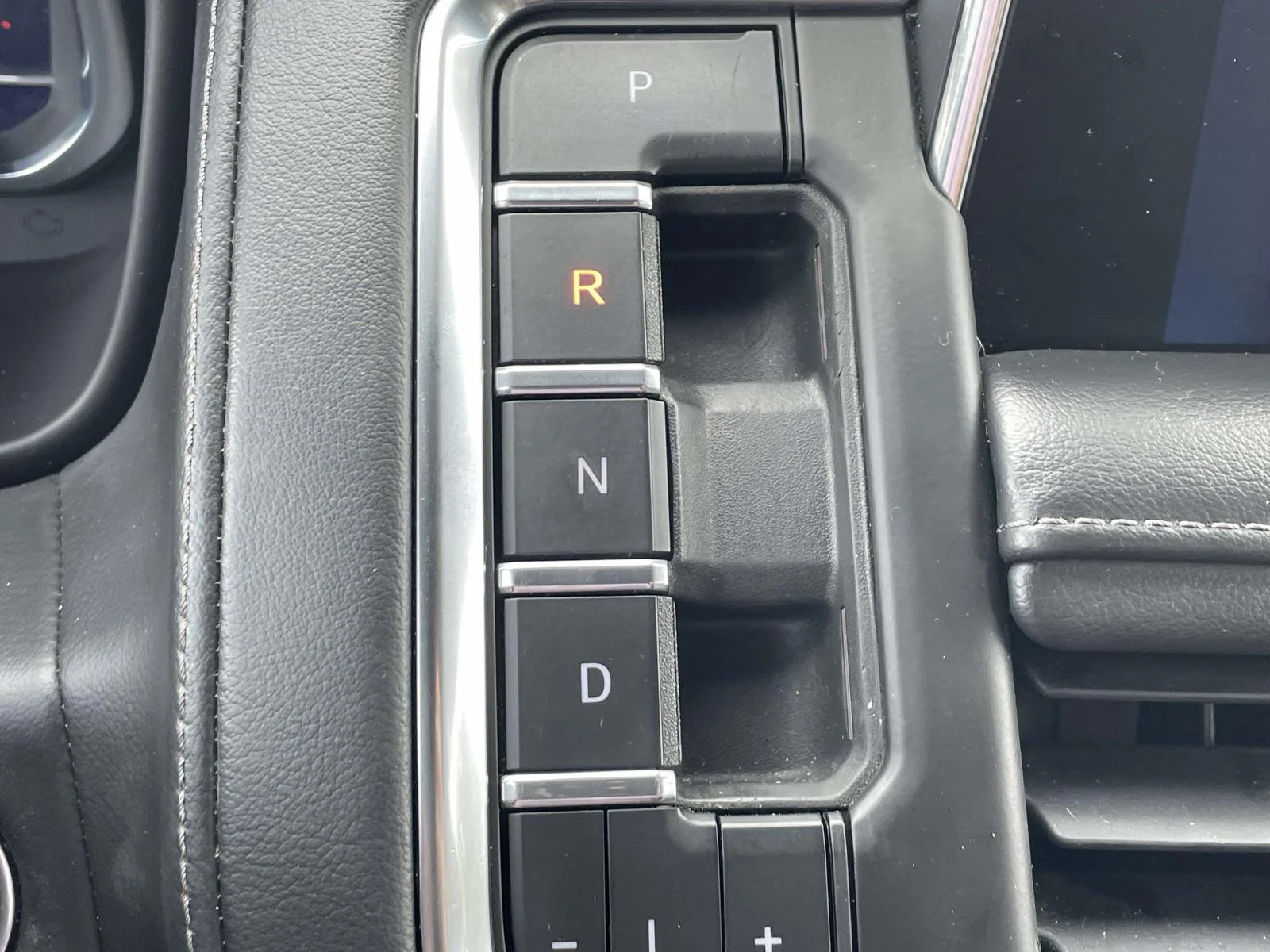 2022 Chevrolet Tahoe Z71 - Photo 26
