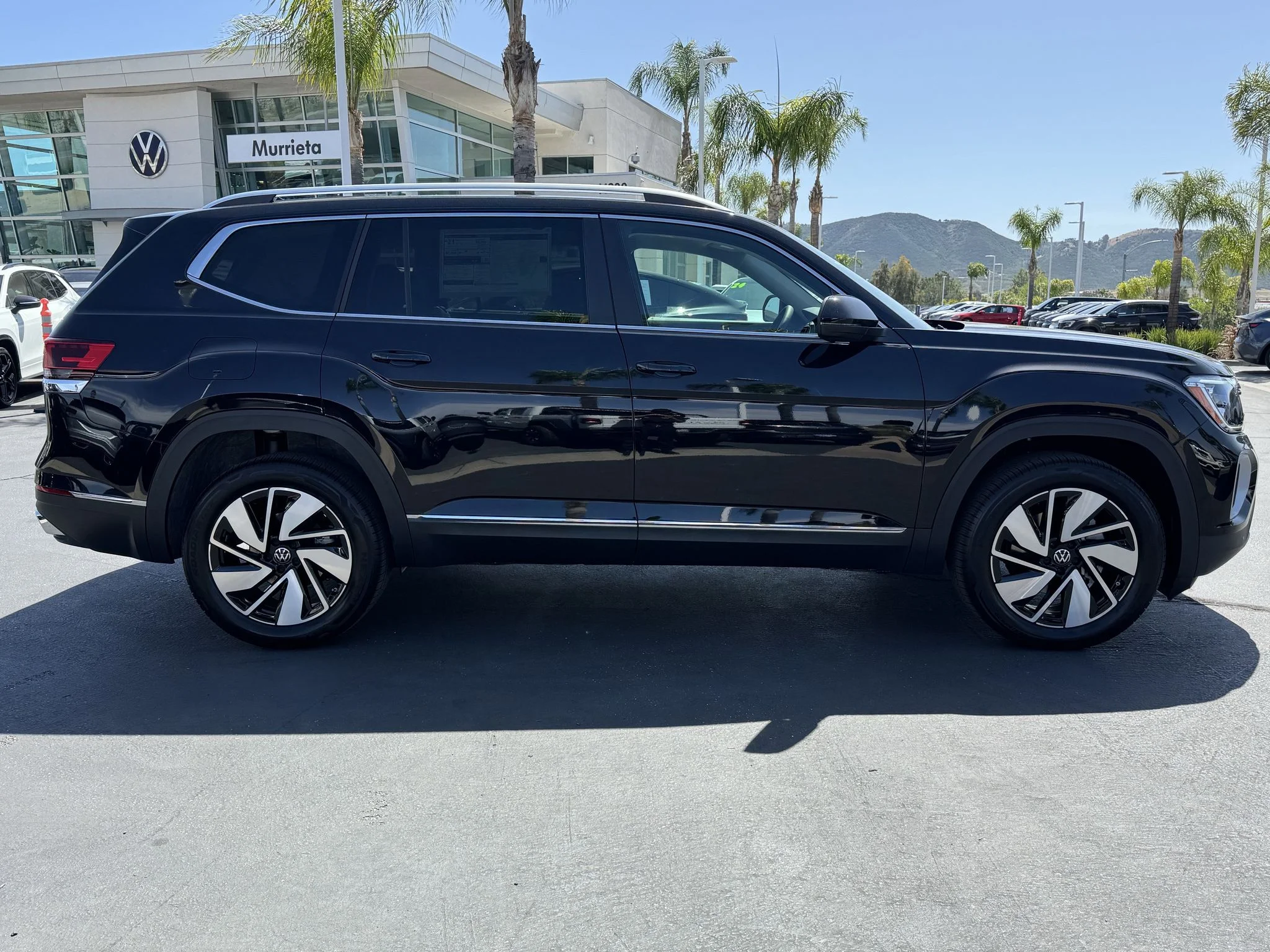 New 2026 Deep Black Pearl Volkswagen 2.0T SEL image 9