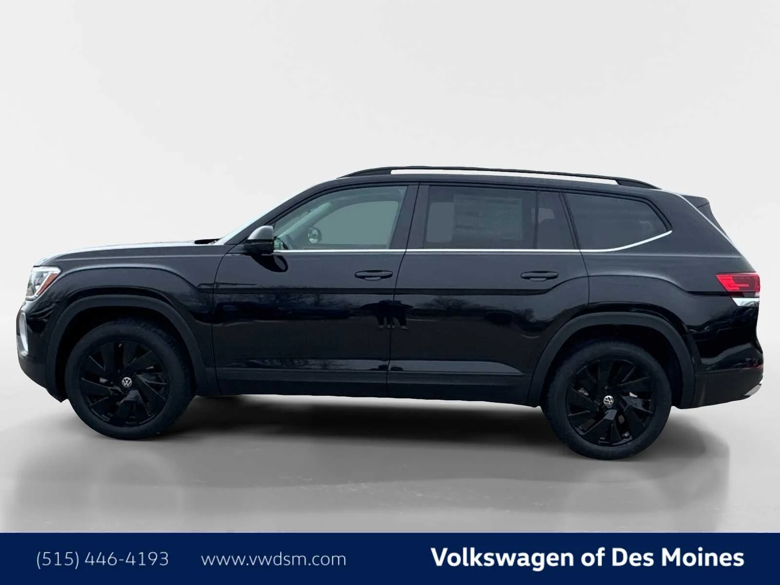 2026 Volkswagen Atlas SE w/Tech - Photo 3