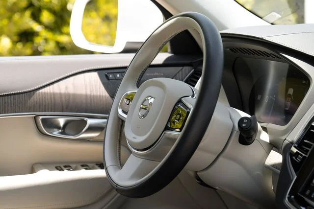 Used 2024 Crystal White Volvo Ultimate image 17