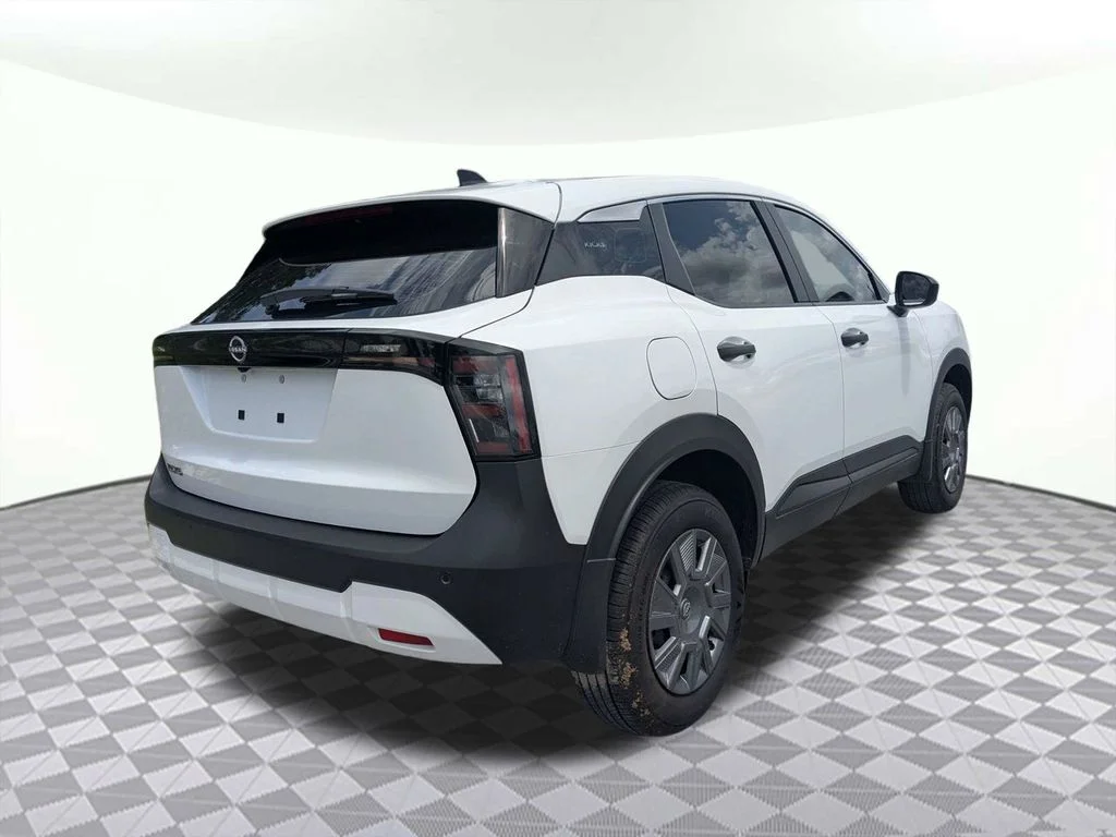 Used 2026 White Nissan S image 3