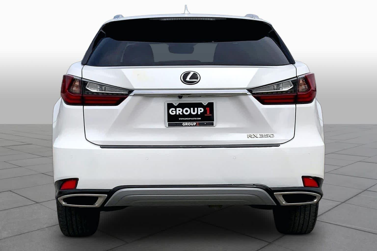 Used 2022 Eminent White Pearl Lexus  image 5