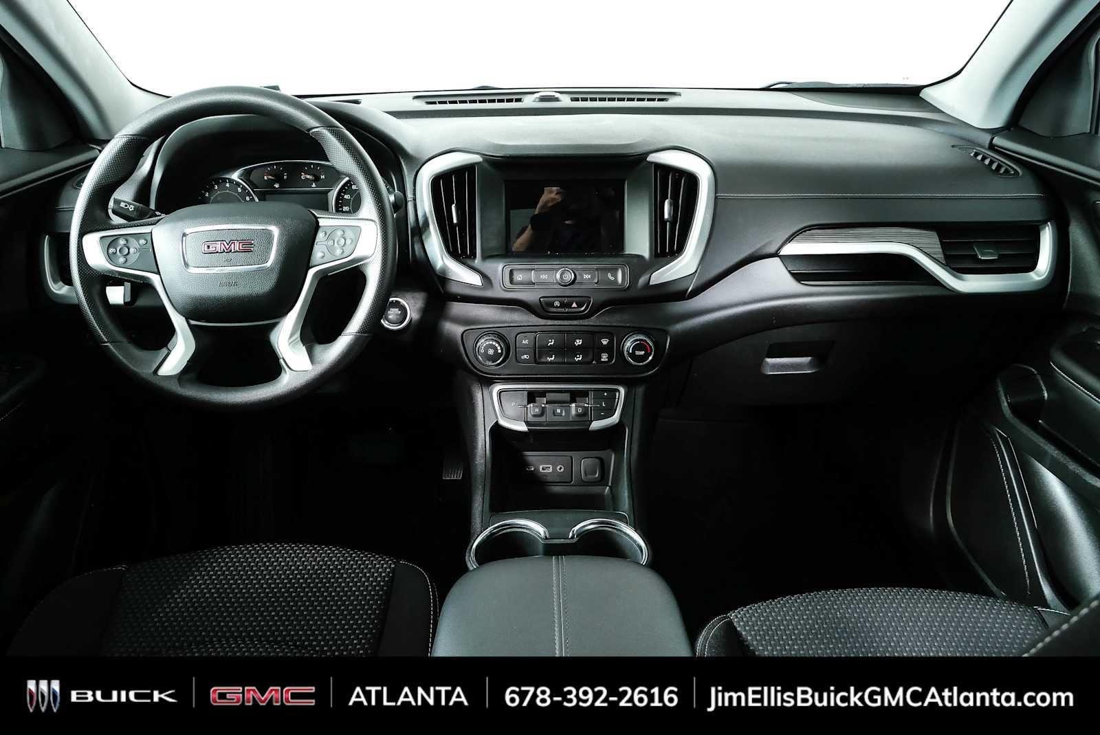 Used 2023 Summit White GMC SLE image 19