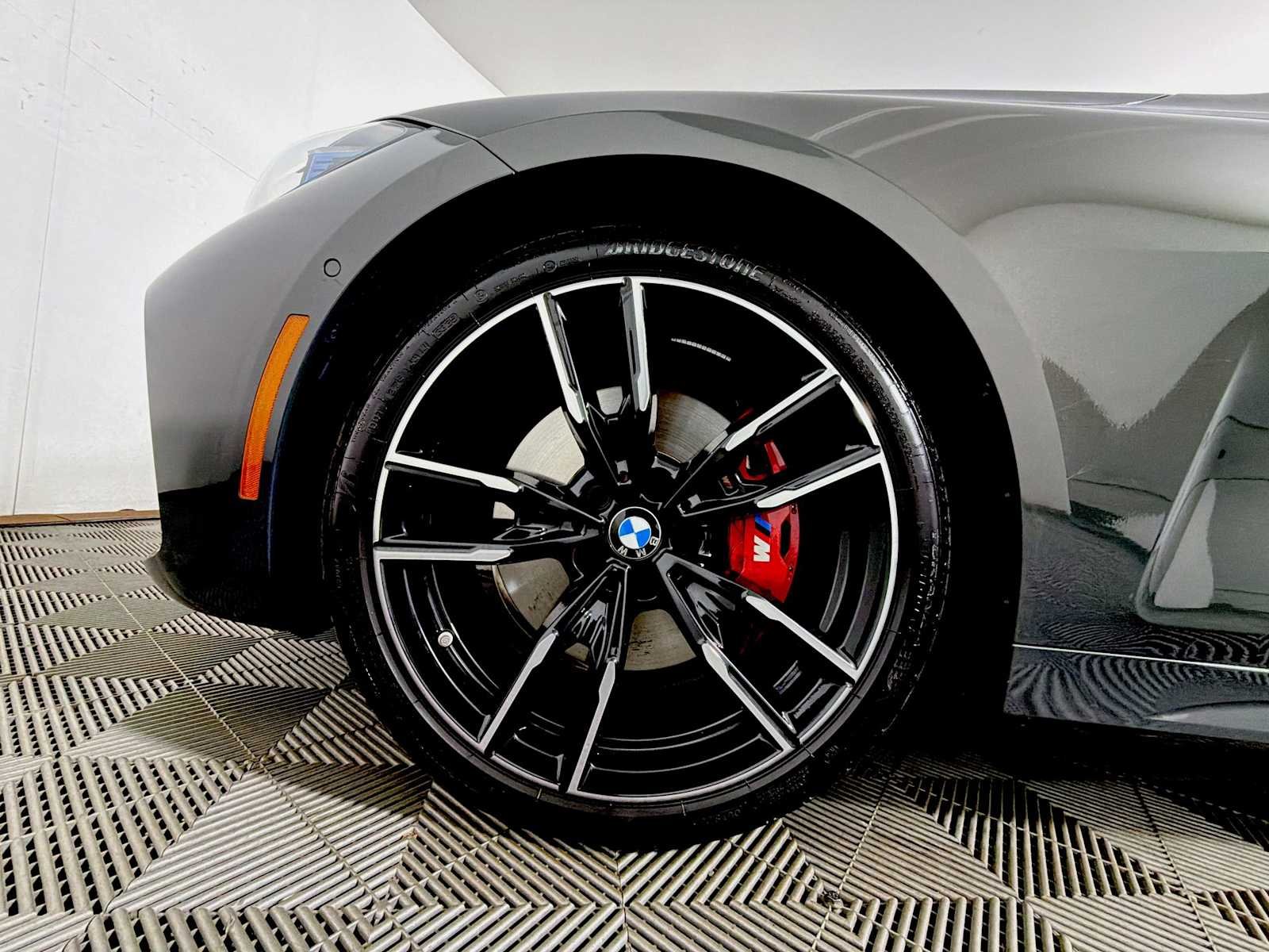 2026 BMW 4 Series M440i - Photo 8