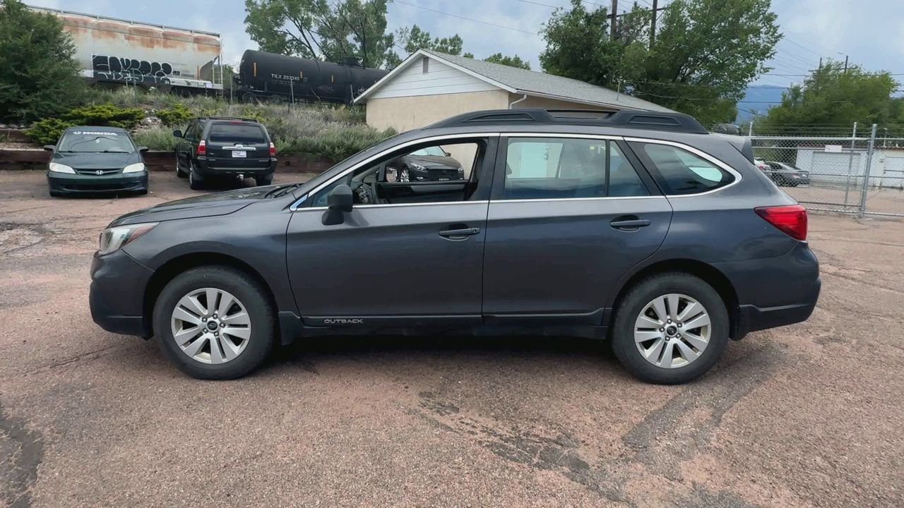 2018 Subaru Outback 2.5i photo 3