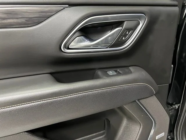 2024 GMC Yukon SLT - Photo 43