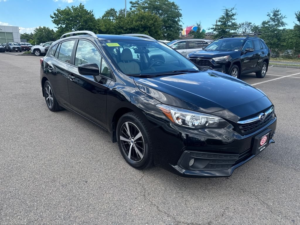 Used 2020 Black Subaru Premium image 10
