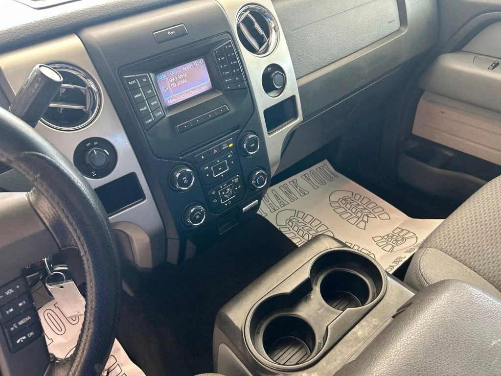 Used 2013 Black Ford XLT image 53